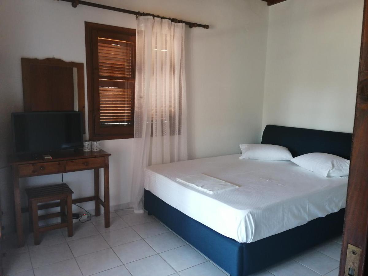 Areti Apartment Afra Екстер'єр фото