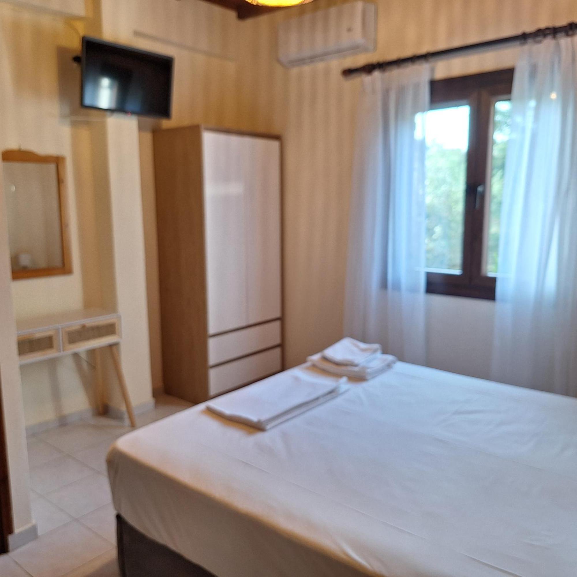 Areti Apartment Afra Екстер'єр фото