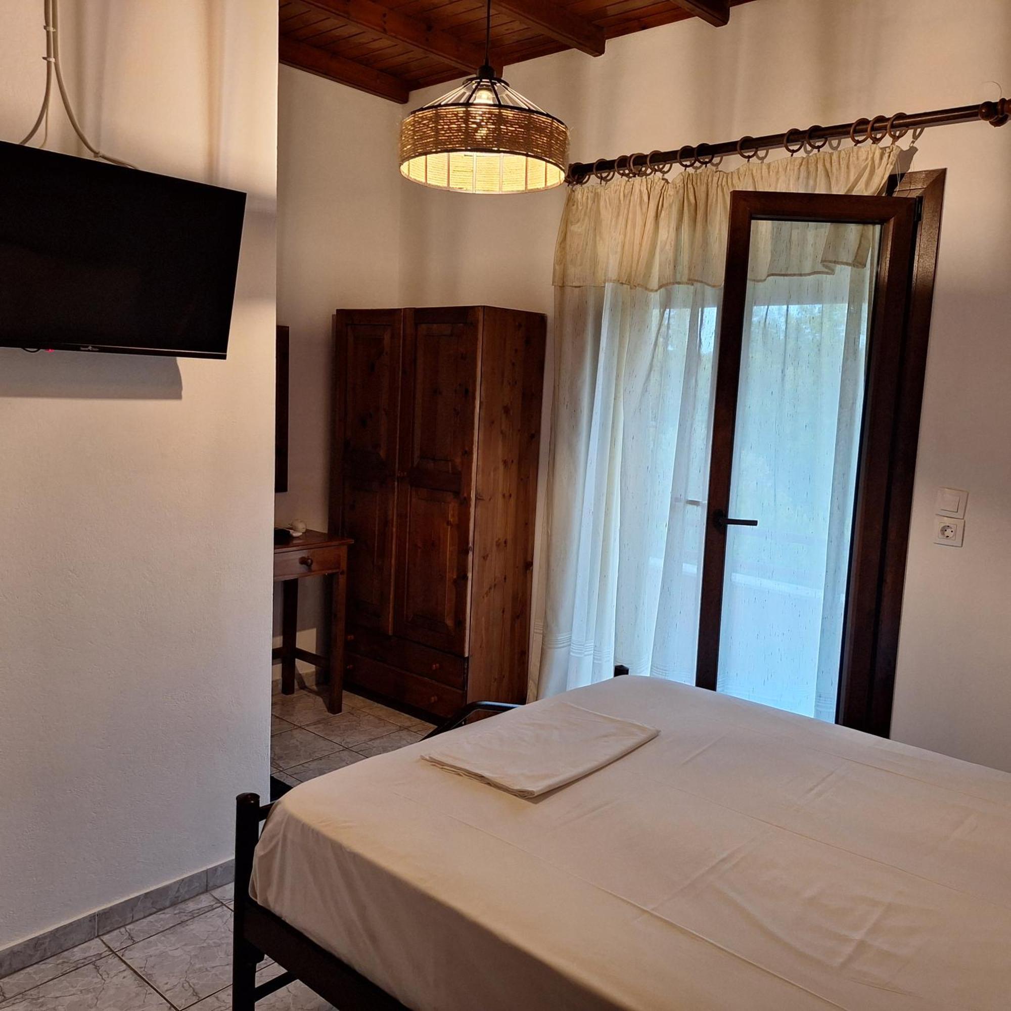 Areti Apartment Afra Екстер'єр фото